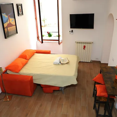 Bernadette Boutique *