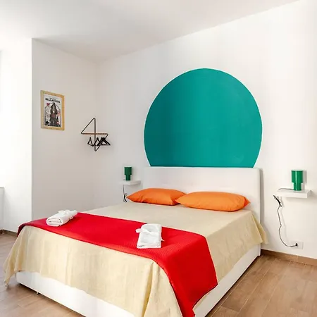 Bernadette Boutique *